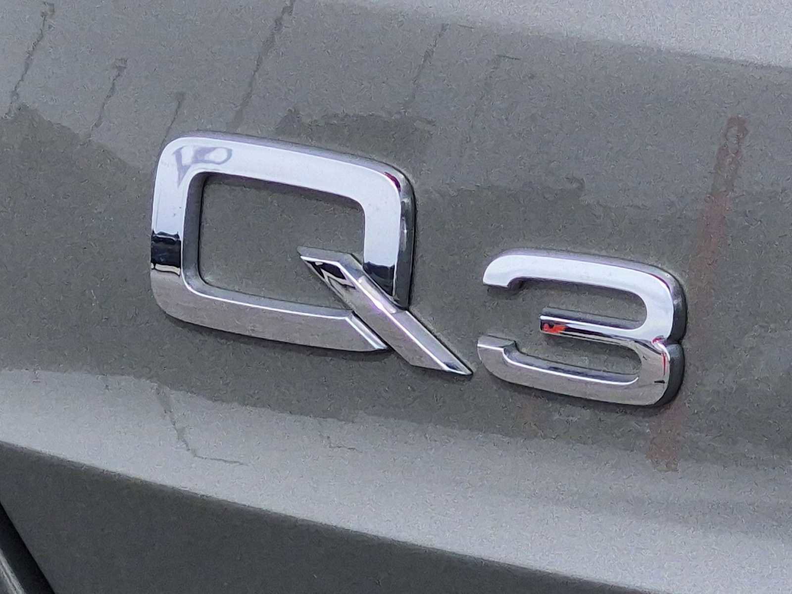 Used 2022 Audi Q3 2.0T Premium w/ Convenience Package AWD/4WD image 11