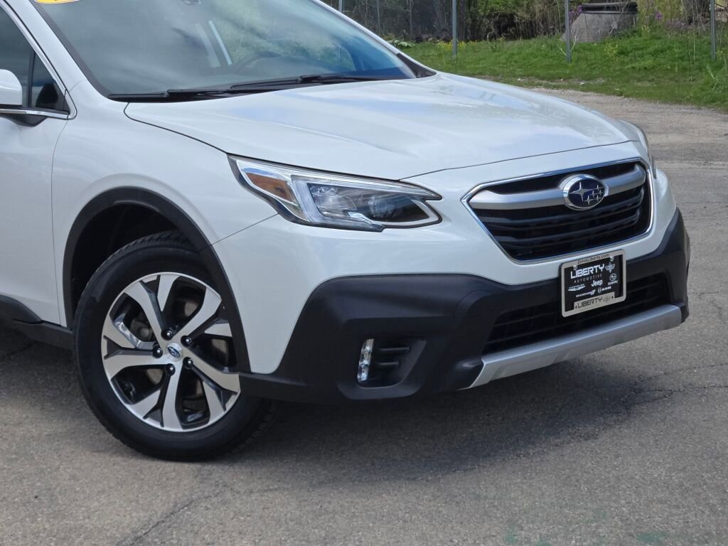 Used 2021 Subaru Outback Limited AWD/4WD image 2