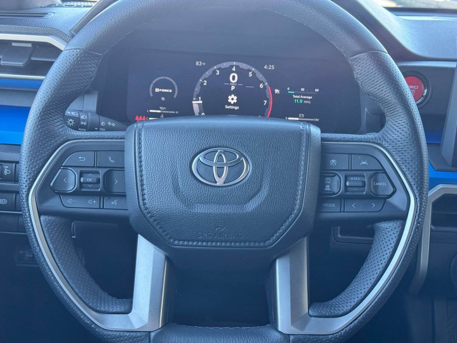 Used 2025 Toyota Tacoma SR image 25