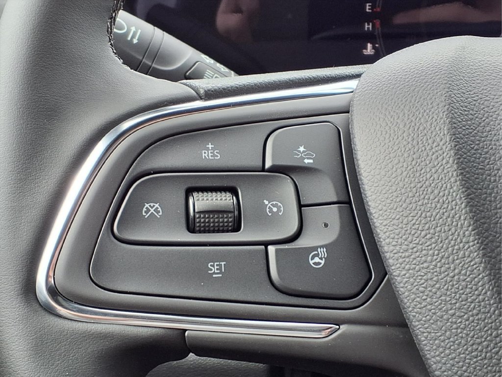 New 2026 Buick Envista Sport Touring w/ Convenience I Package FWD image 17
