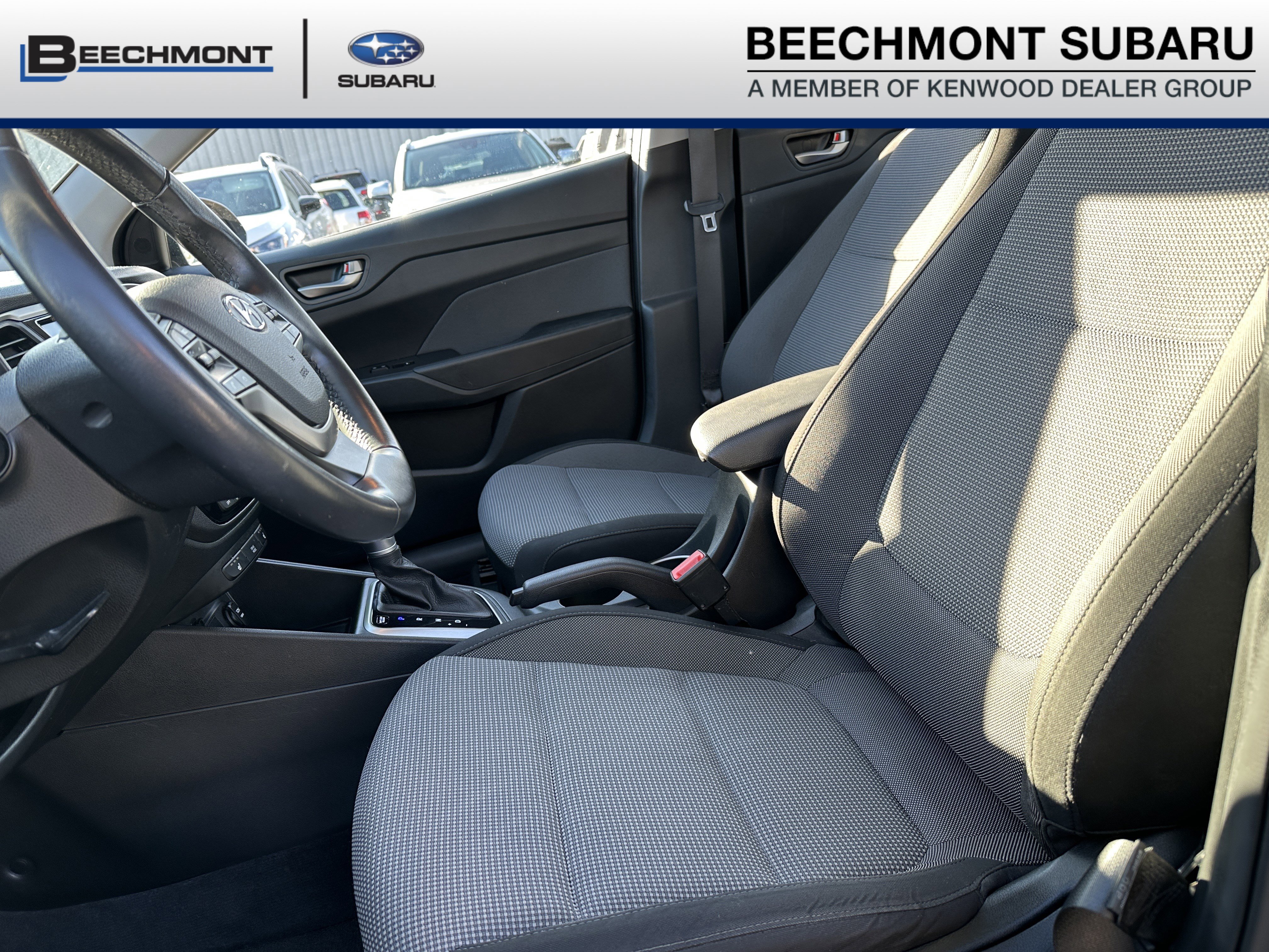 Used 2020 Hyundai Accent Limited image 21