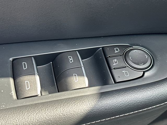Used 2025 Buick Enclave Sport Touring image 25