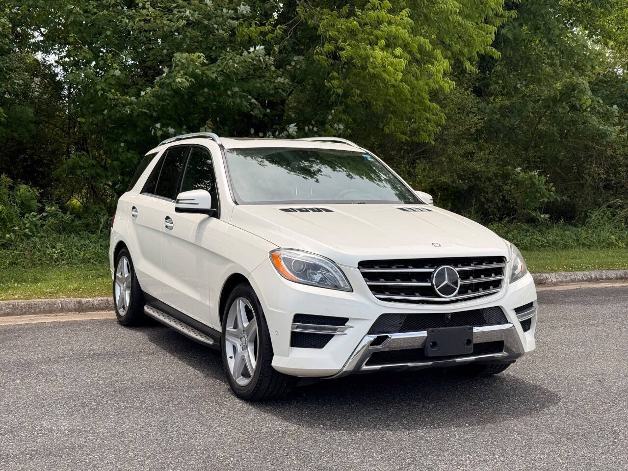 Used 2014 Mercedes-Benz ML 550 4MATIC image 1