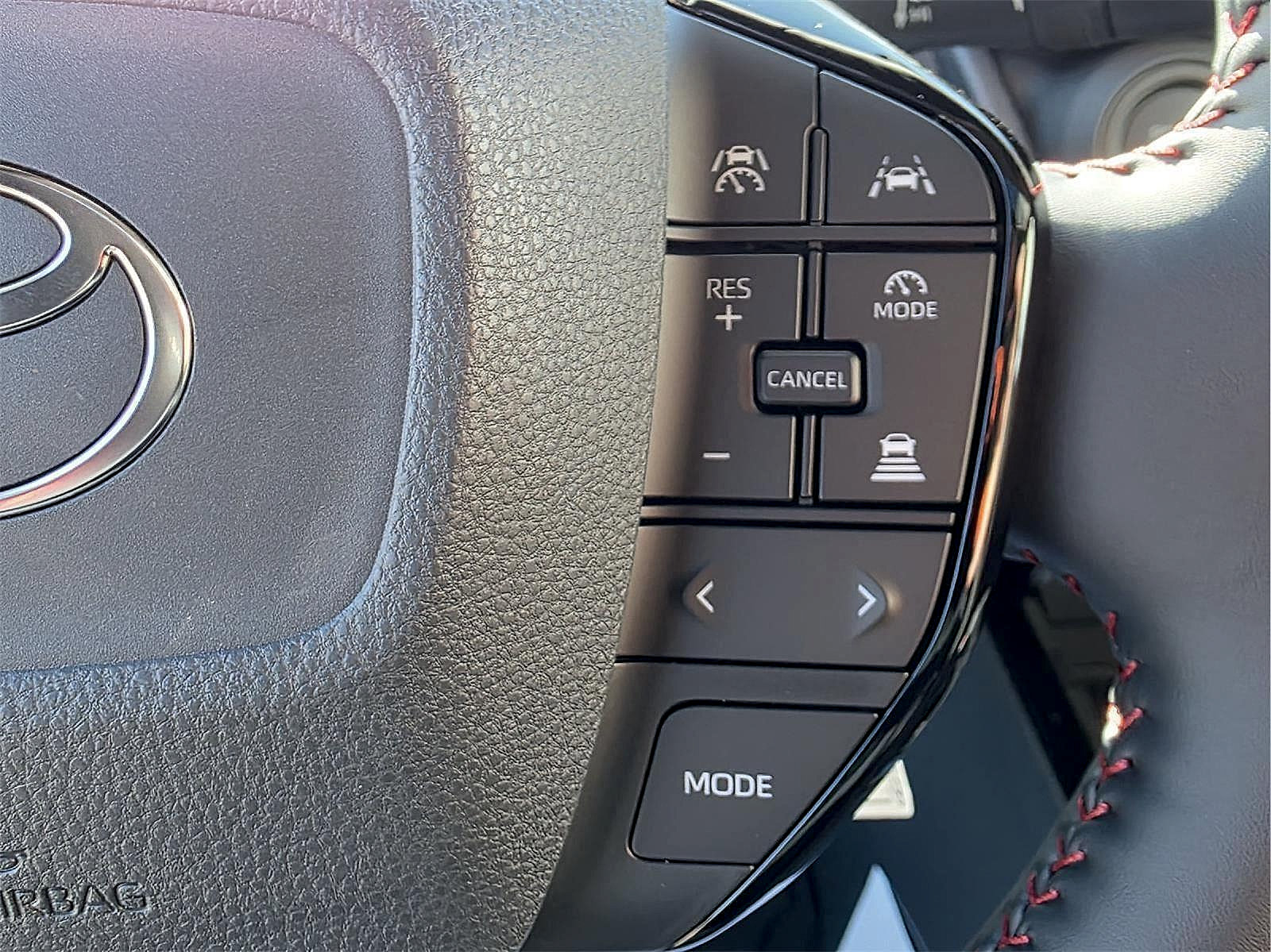 New 2026 Toyota Prius Plug-In Hybrid w/ Limited Premium Package FWD image 21