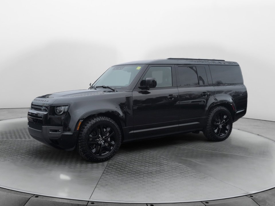 Used 2025 Land Rover Defender 130 Outbound image 1