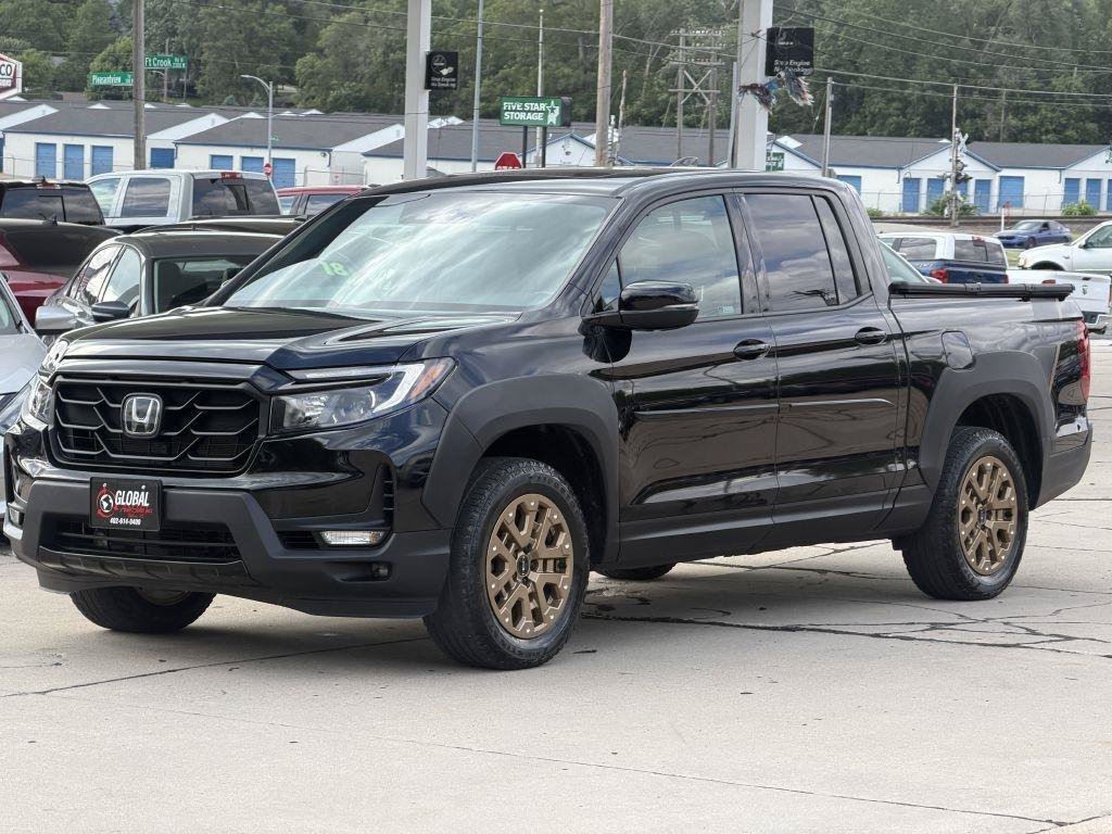 Used 2022 Honda Ridgeline Black Edition image 3