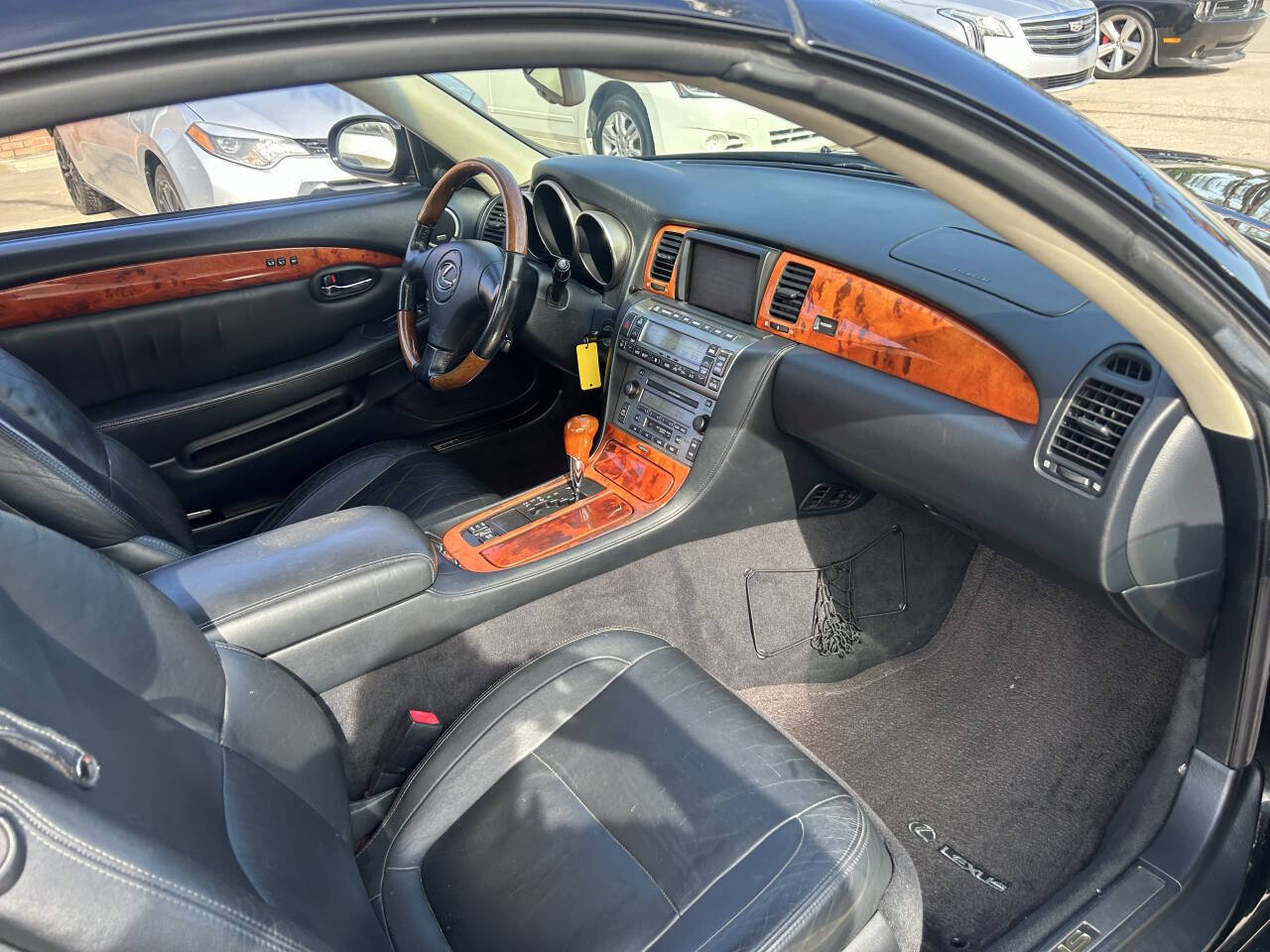 Used 2002 Lexus SC 430 Convertible RWD image 15