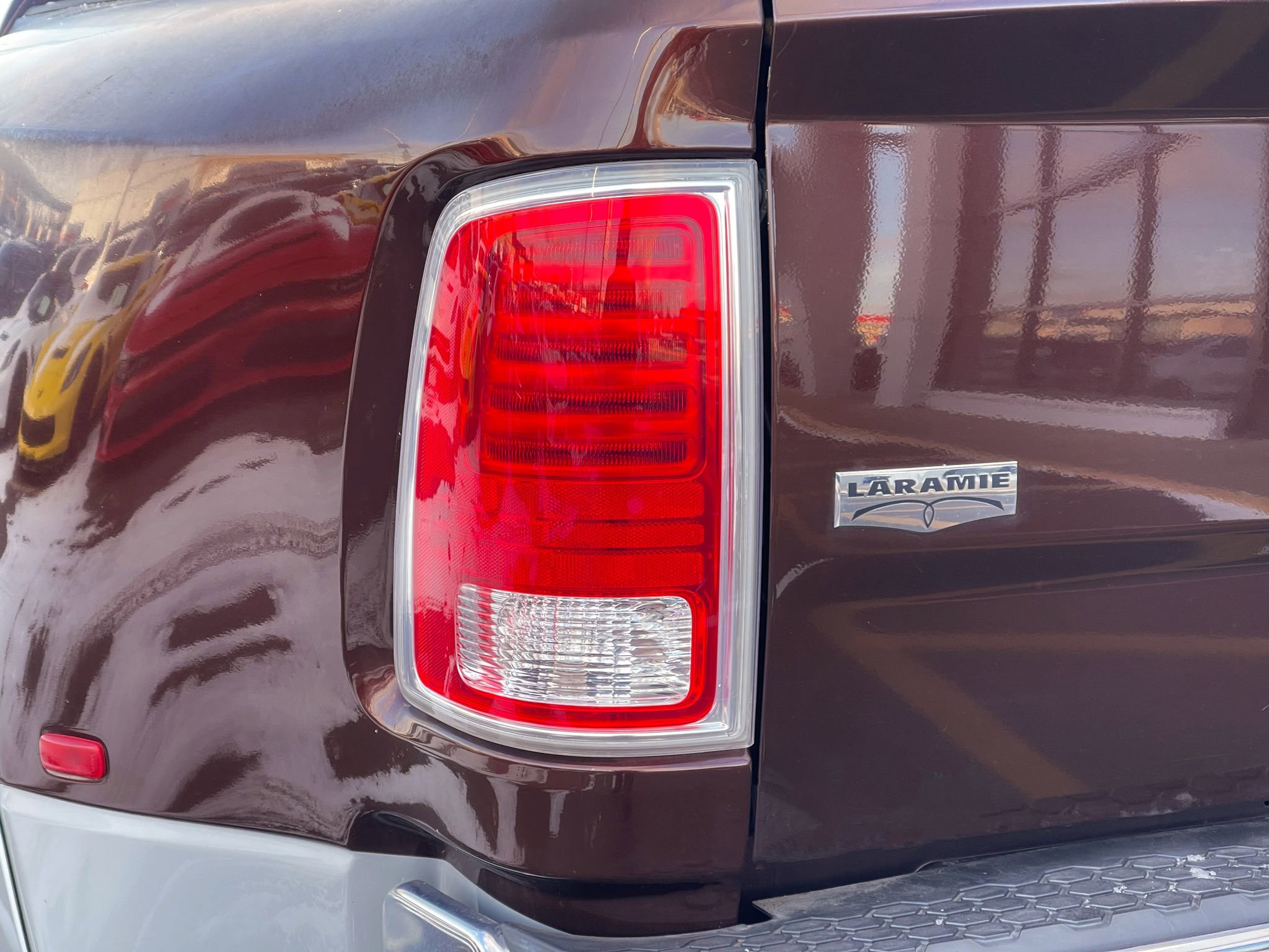 Used 2013 RAM 3500 Laramie w/ Cold Weather Group image 33