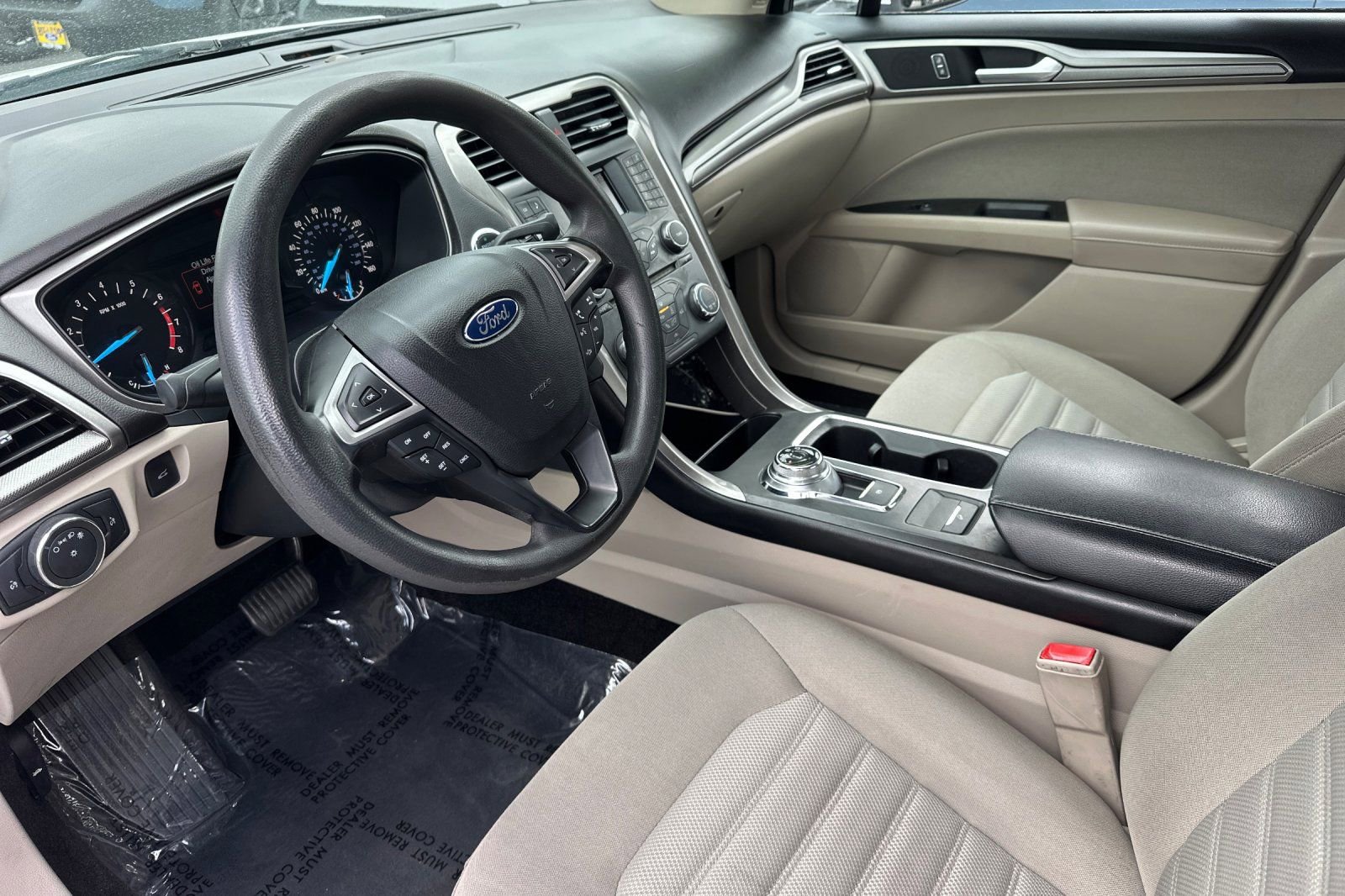 Certified 2018 Ford Fusion SE image 12