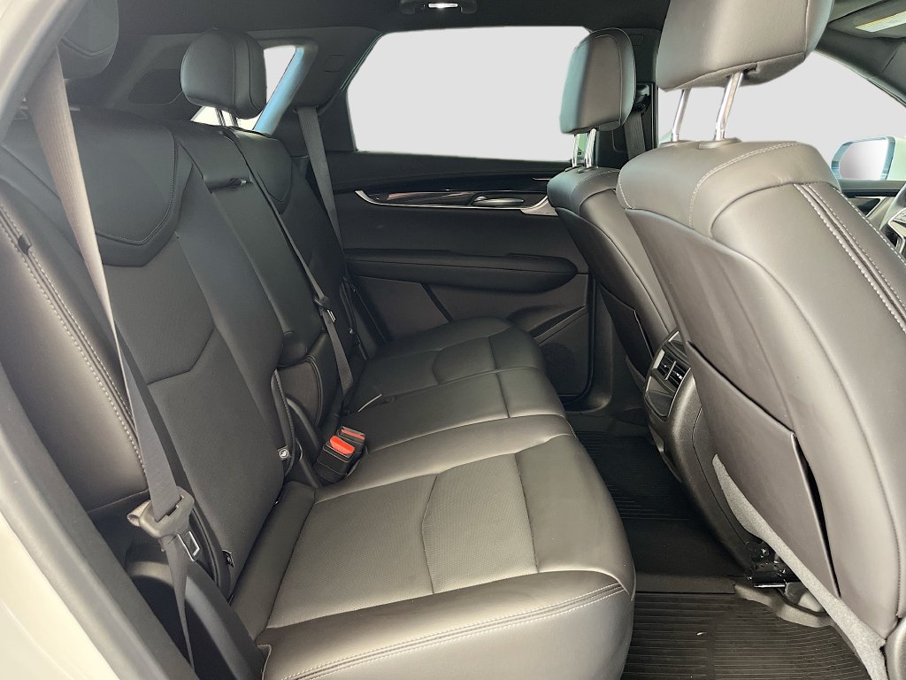 Used 2024 Cadillac XT5 Premium Luxury AWD/4WD image 30