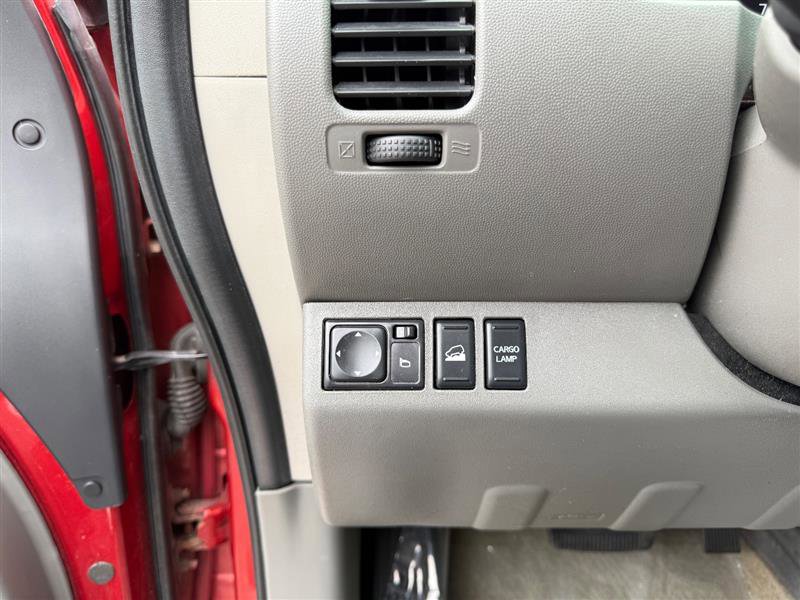Used 2014 Nissan Frontier SV w/ SV Value Truck Package AWD/4WD image 32