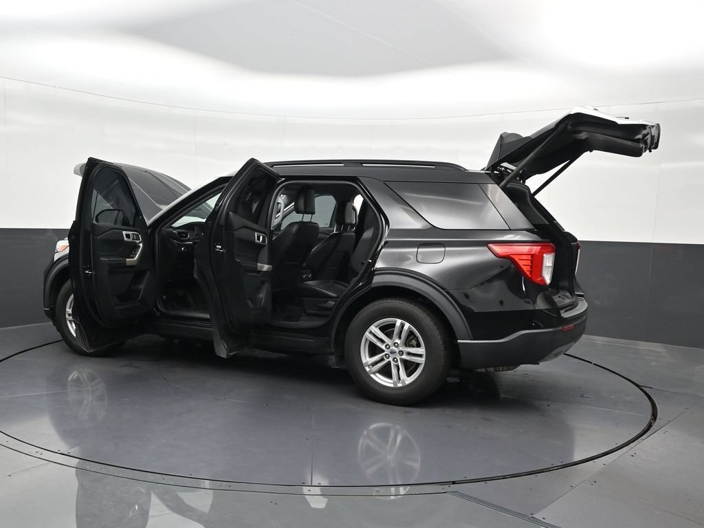 Used 2021 Ford Explorer XLT w/ Equipment Group 202A RWD image 33