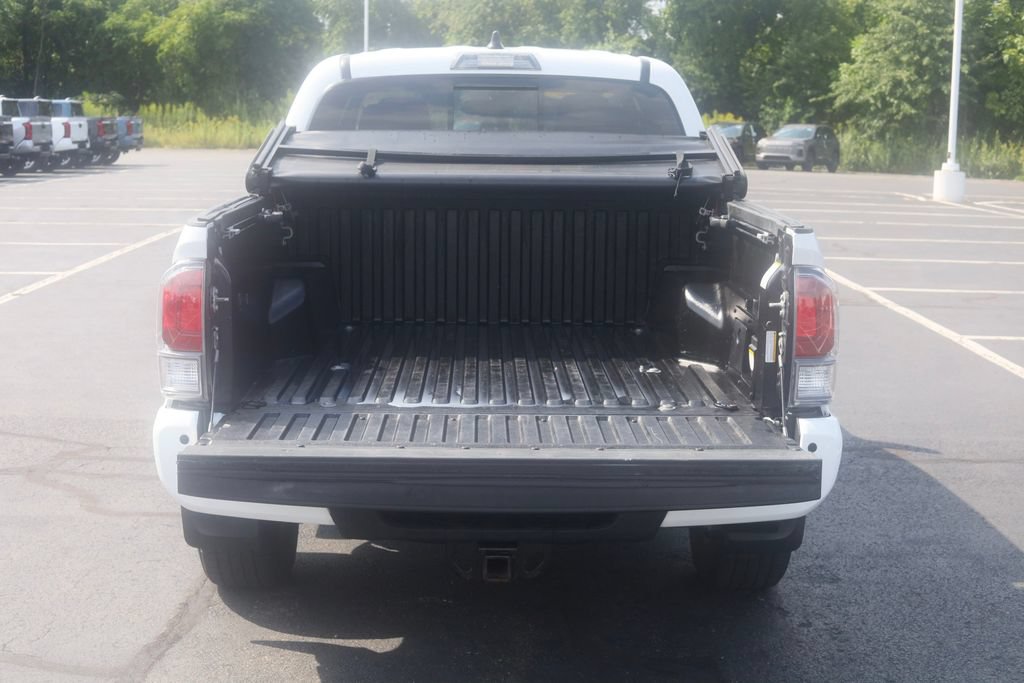 Used 2023 Toyota Tacoma TRD Sport w/ Technology Package AWD/4WD image 28