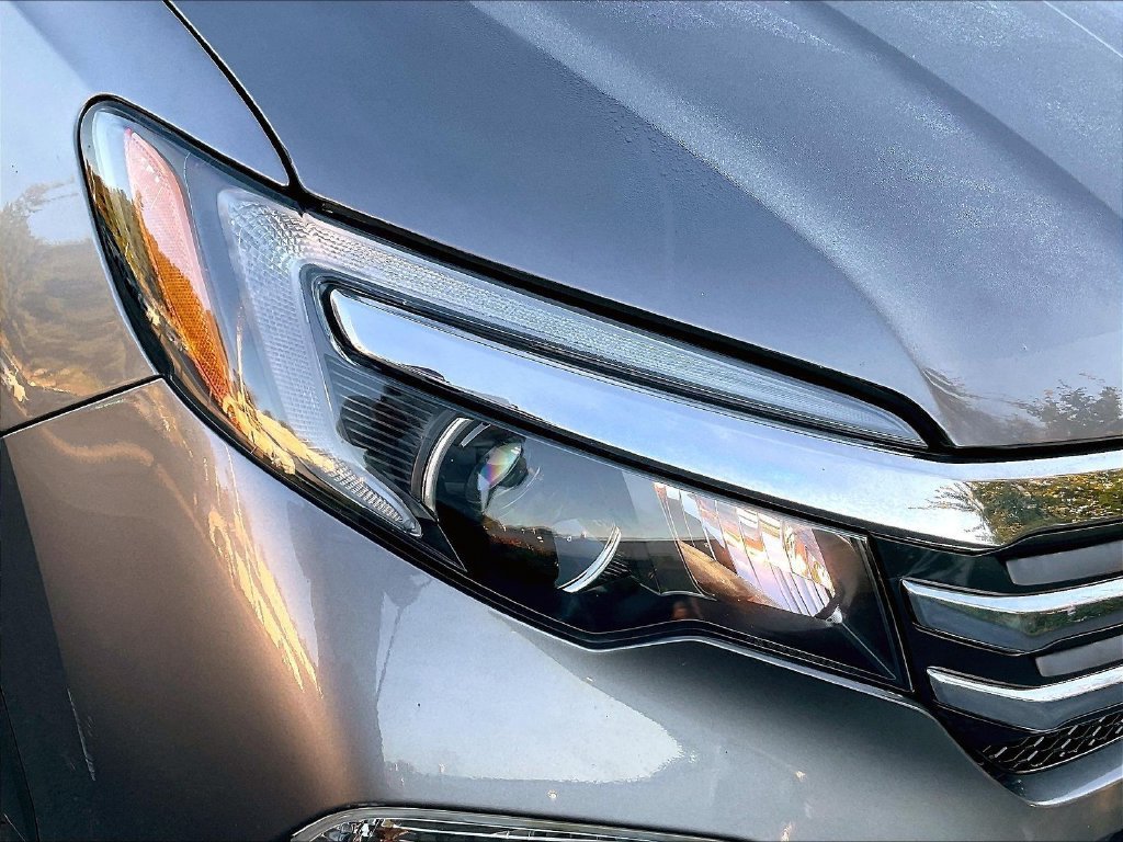 Used 2018 Honda Pilot LX image 33