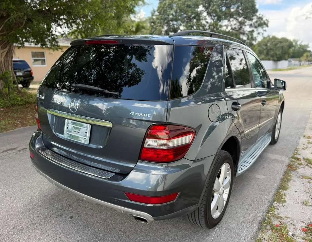Used 2011 Mercedes-Benz ML 350 4MATIC image 8