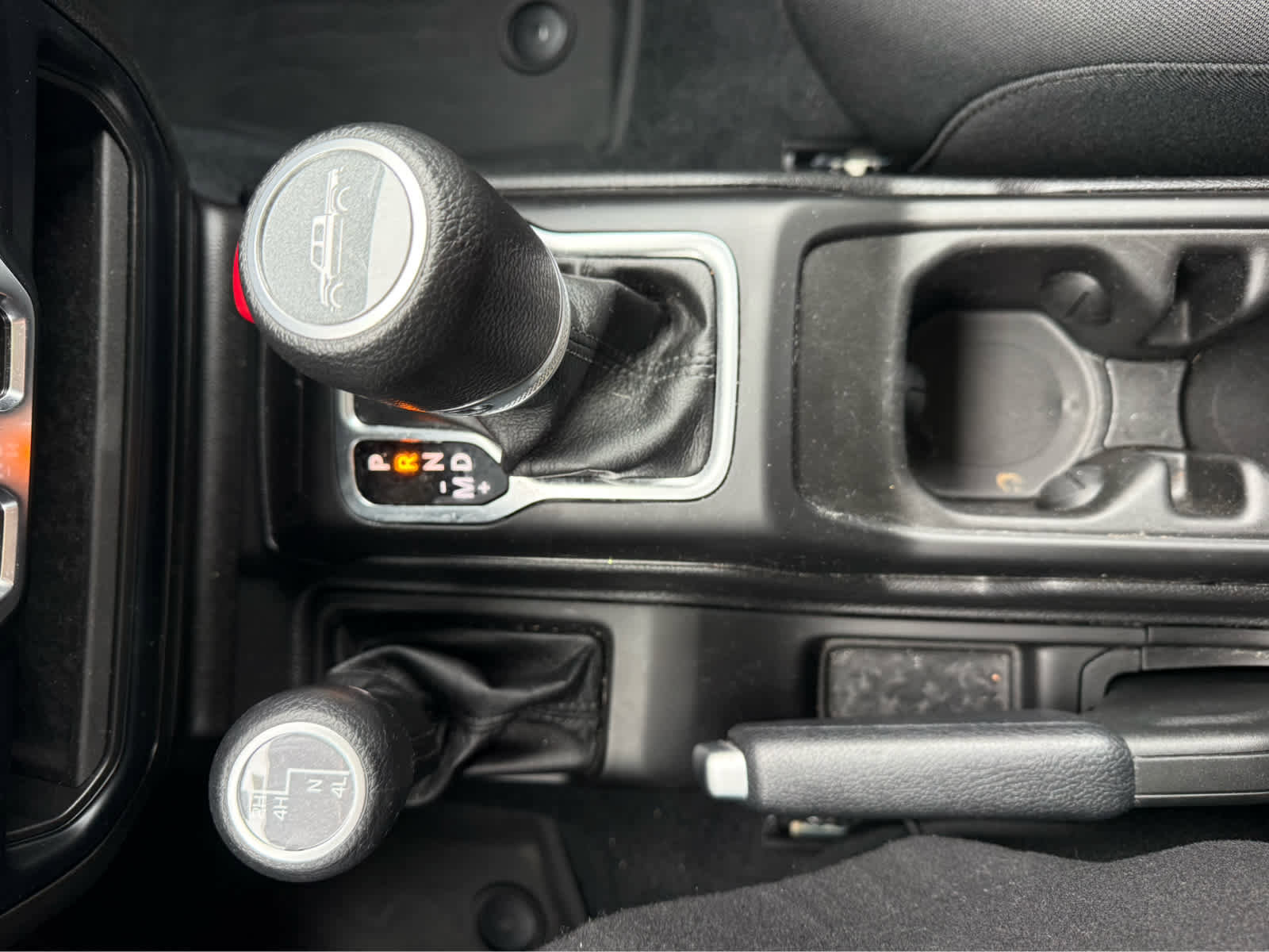 Used 2023 Jeep Gladiator Sport AWD/4WD image 26