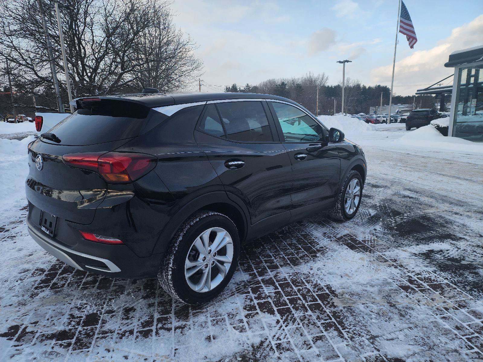 Used 2023 Buick Encore GX Preferred w/ Cold Weather Comfort Package image 6