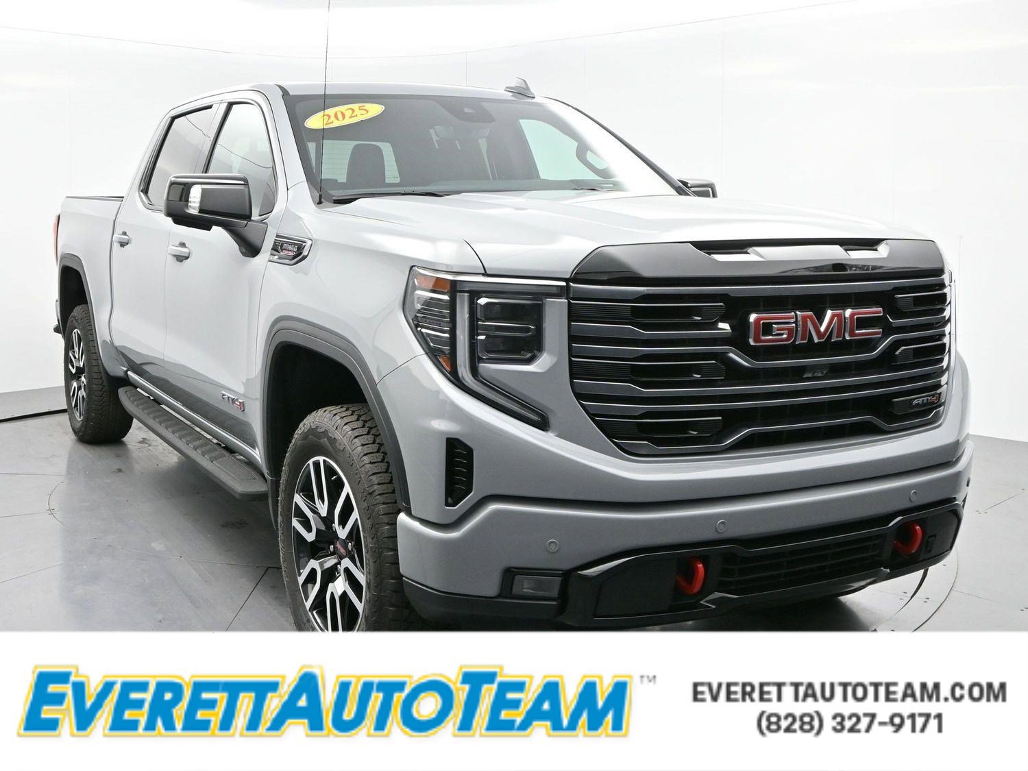 Used 2025 GMC Sierra 1500 AT4 w/ AT4 Premium Package image 1