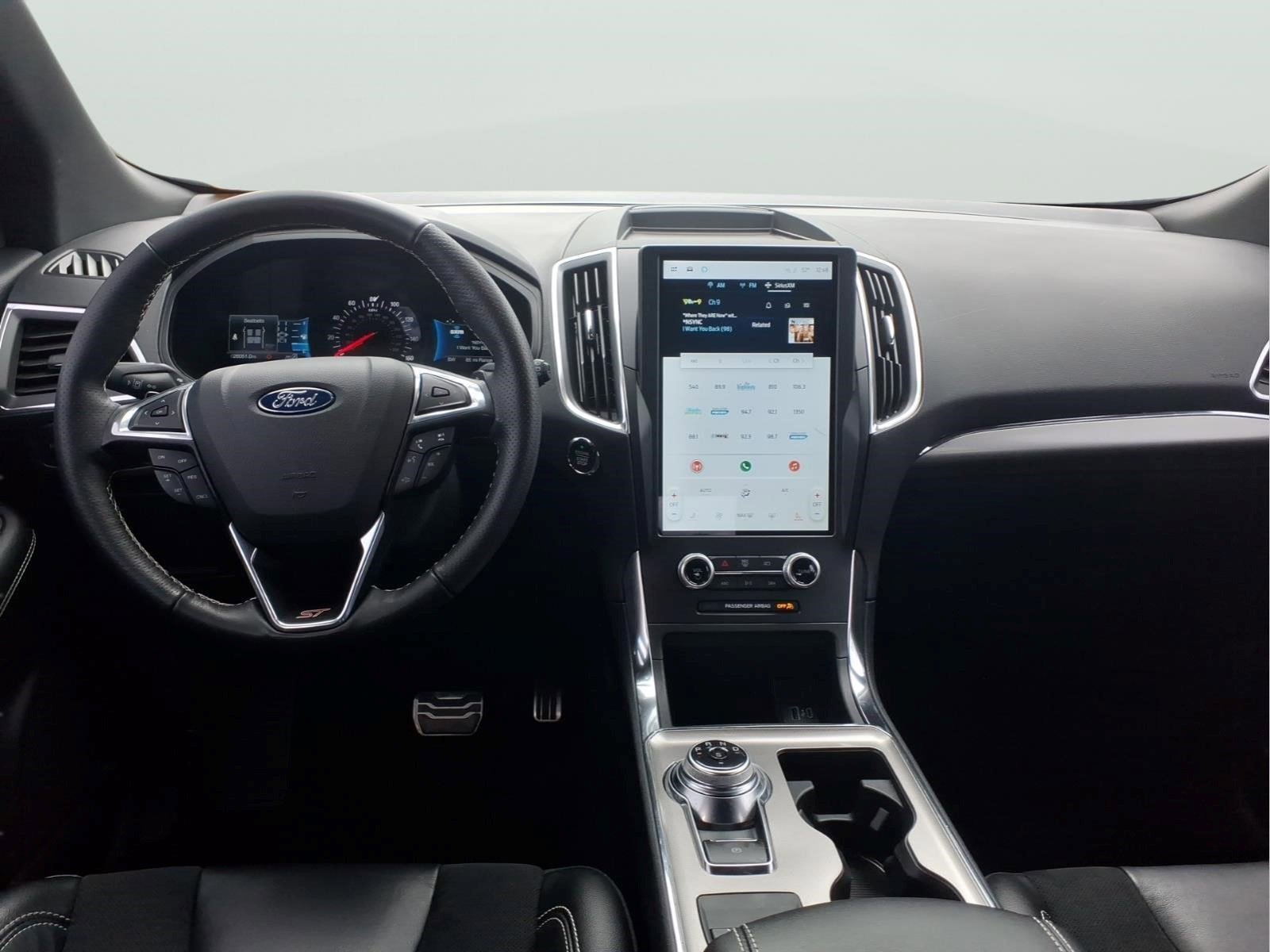 Used 2023 Ford Edge ST AWD/4WD image 11