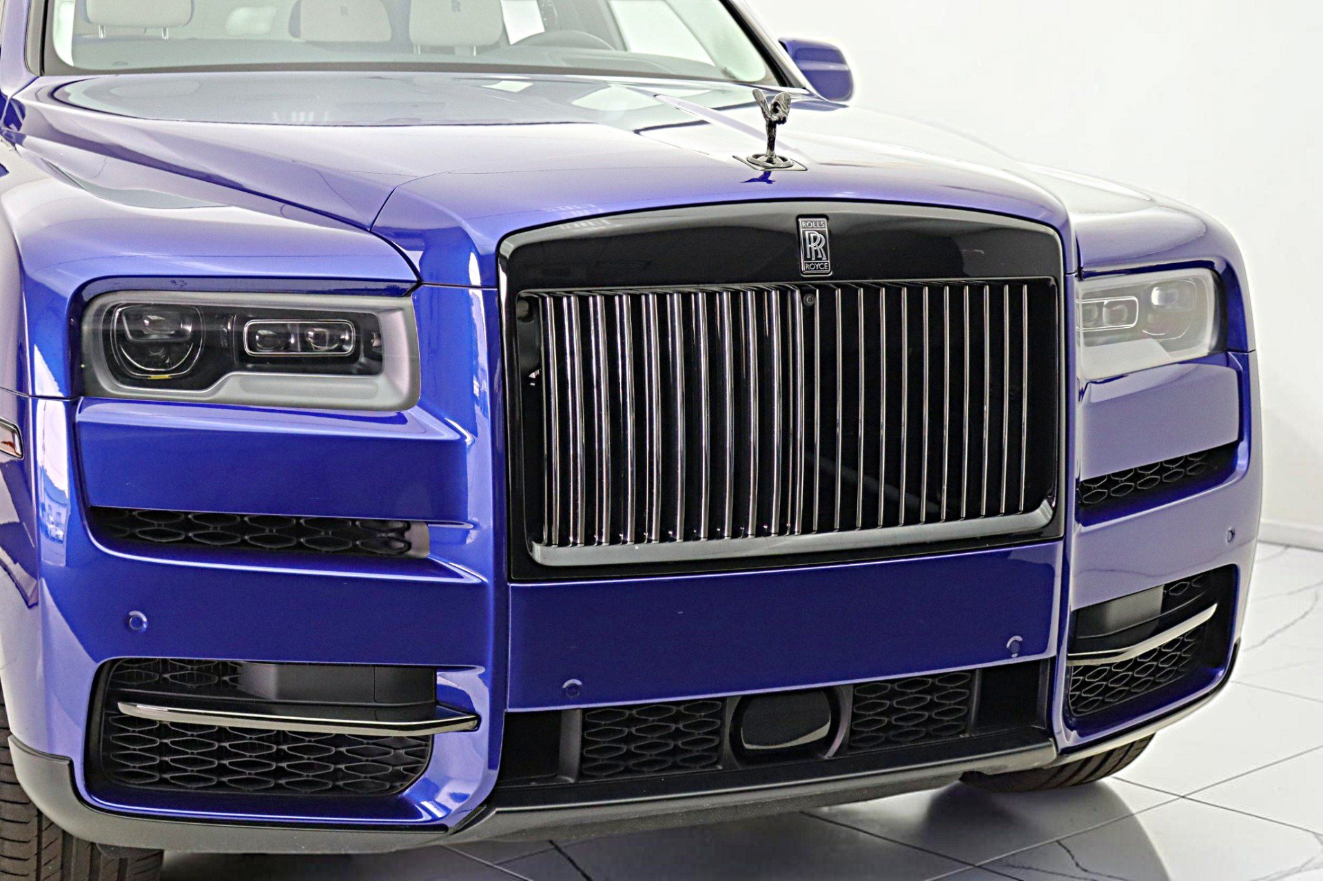 Used 2023 Rolls-Royce Cullinan Black Badge w/ Driver's Package AWD/4WD image 17