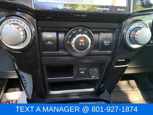 Used 2020 Toyota 4Runner TRD Off-Road Premium w/ Moonroof Package AWD/4WD image 28