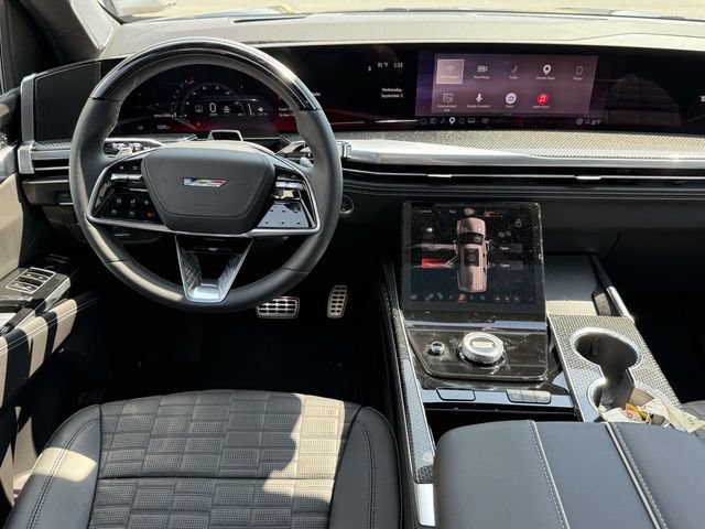 Used 2026 Cadillac Escalade V w/ LPO, ONYX Package AWD/4WD image 17