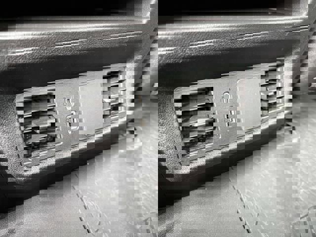 Used 2024 Chevrolet Silverado 1500 Custom Trail Boss w/ LPO, Dark Essentials Package image 15