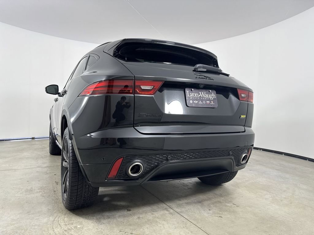 Used 2022 Jaguar E-PACE 300 Sport image 19