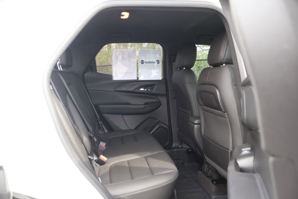 Used 2023 Chevrolet TrailBlazer ACTIV w/ Convenience Package image 44