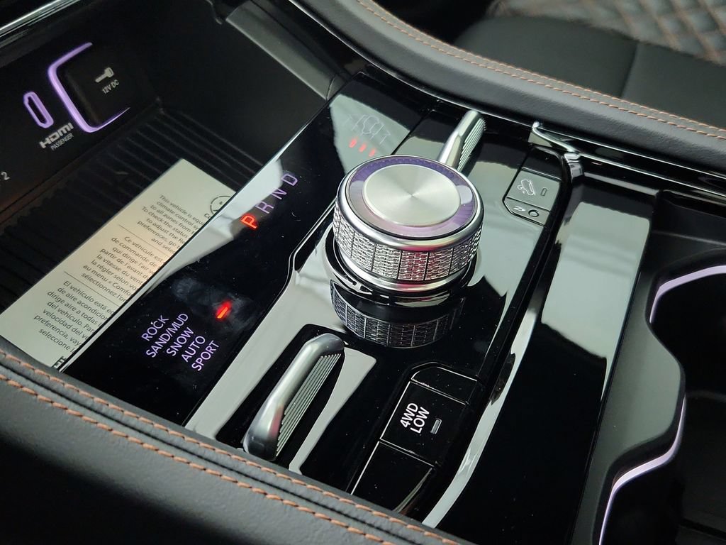 New 2026 Jeep Grand Cherokee L Summit AWD/4WD image 27