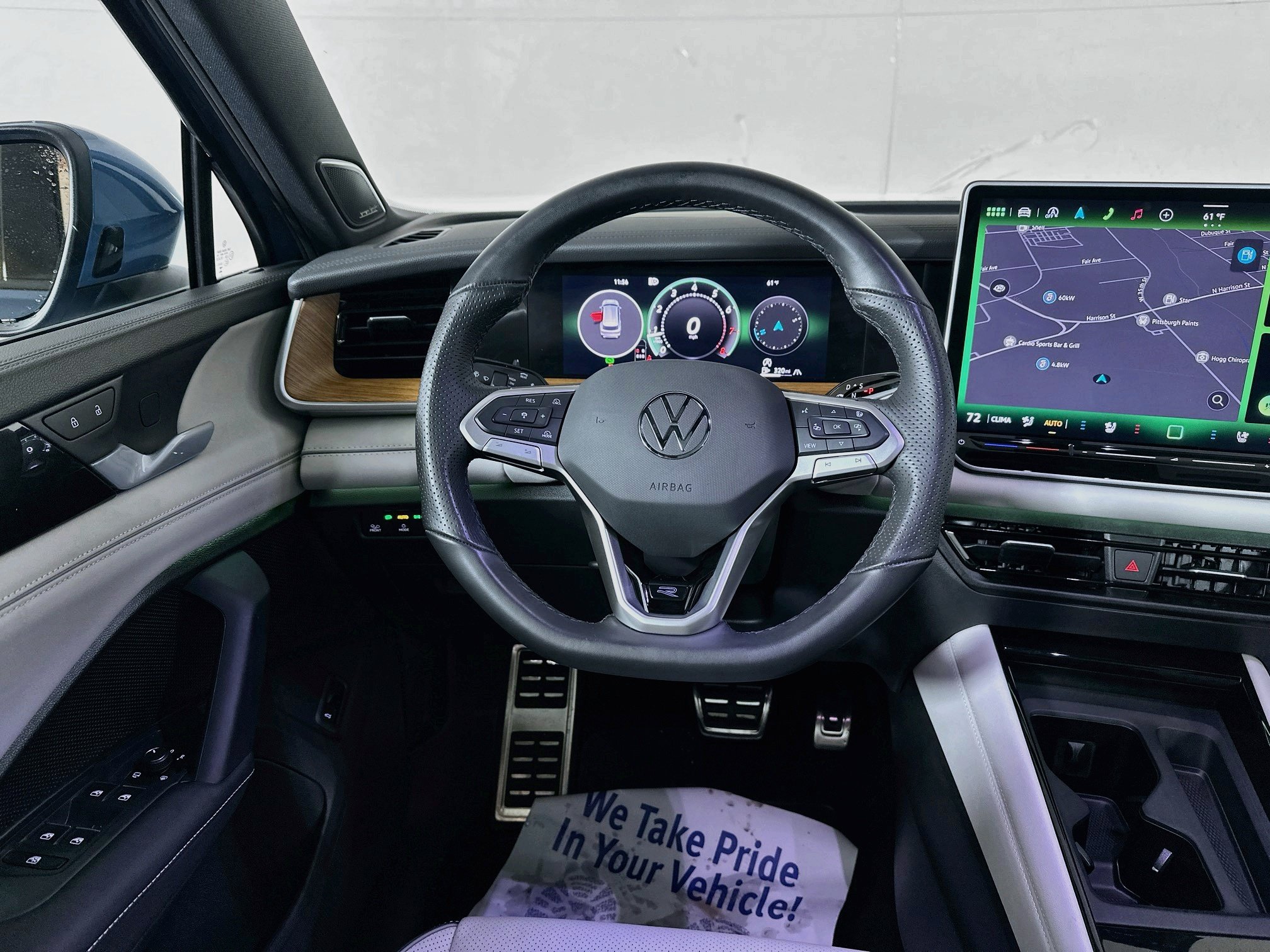 Used 2026 Volkswagen Tiguan SEL R-Line AWD/4WD image 23