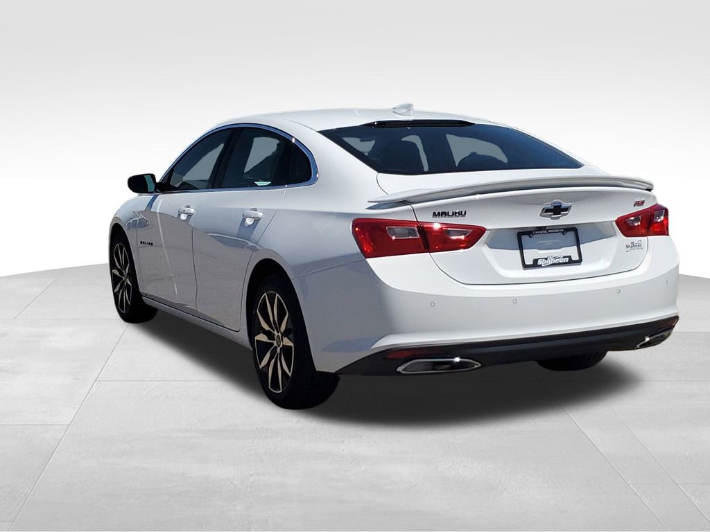 Used 2024 Chevrolet Malibu RS w/ LPO, Floor Liner Package FWD image 4