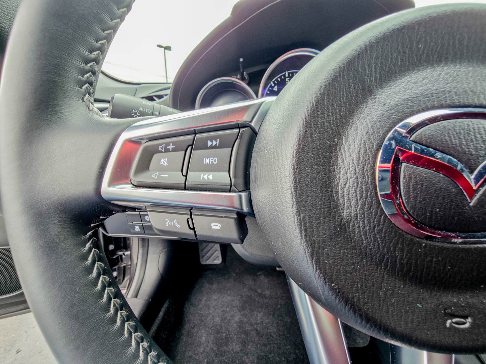 Used 2024 MAZDA MX-5 Miata RF Grand Touring image 39