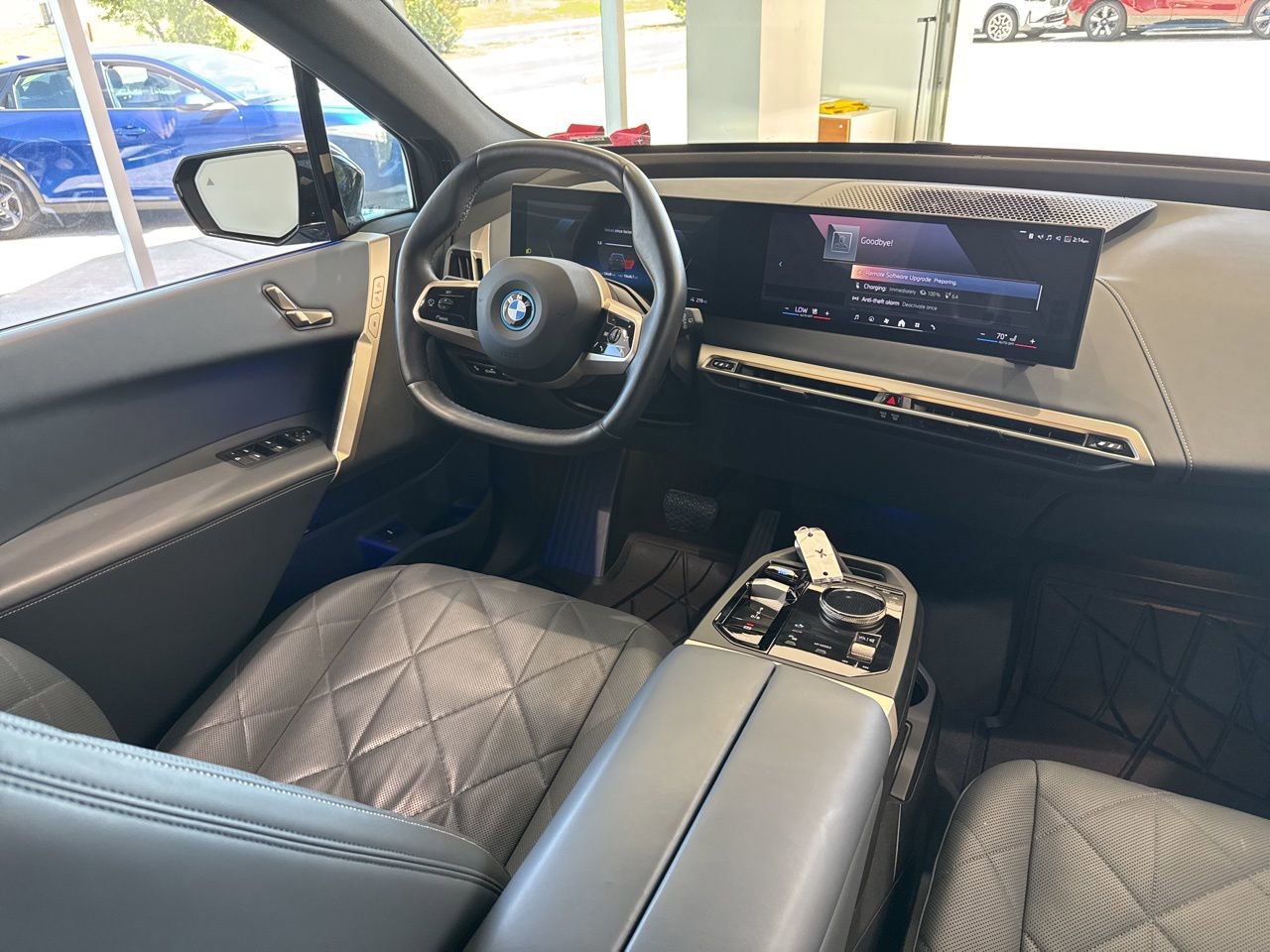 Used 2024 BMW iX xDrive50 w/ Sport Package image 46