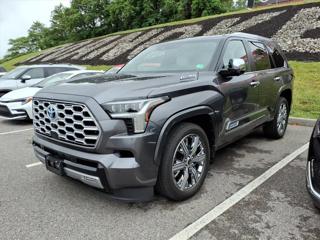 Certified 2024 Toyota Sequoia Capstone AWD/4WD image 4