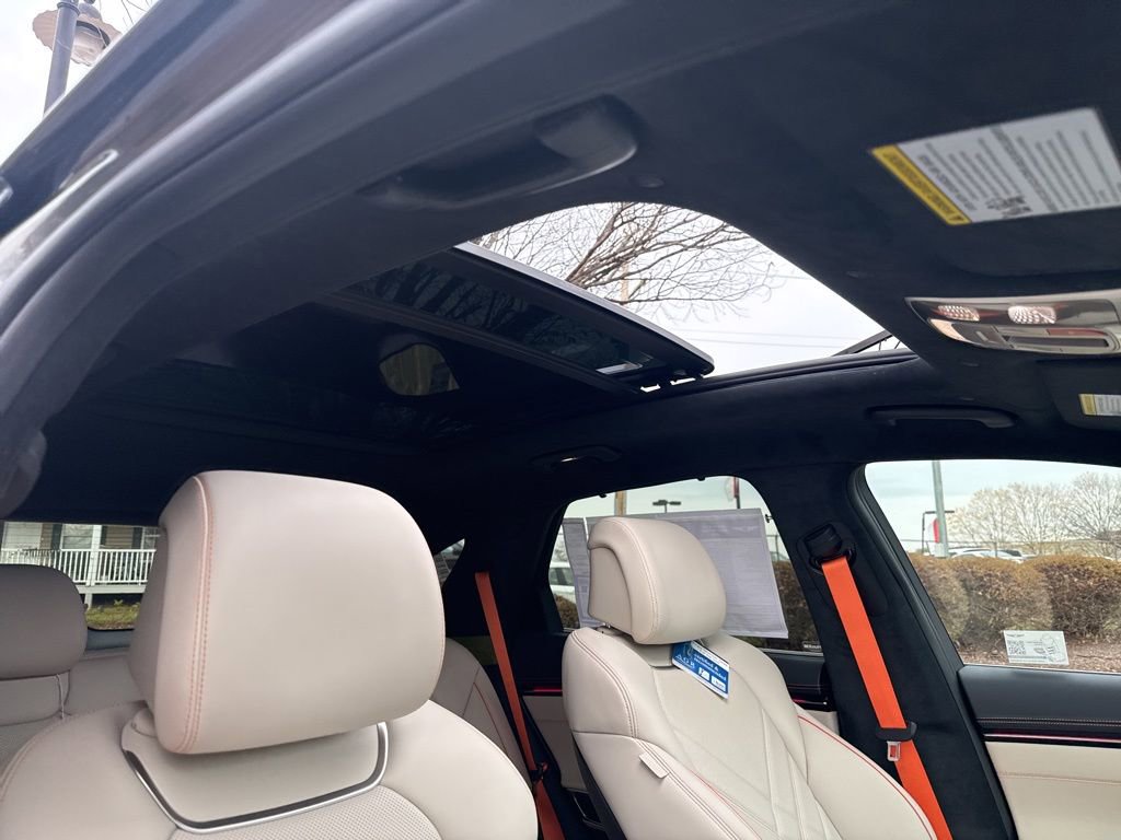 New 2026 Genesis GV70 3.5T Sport Prestige AWD/4WD image 39