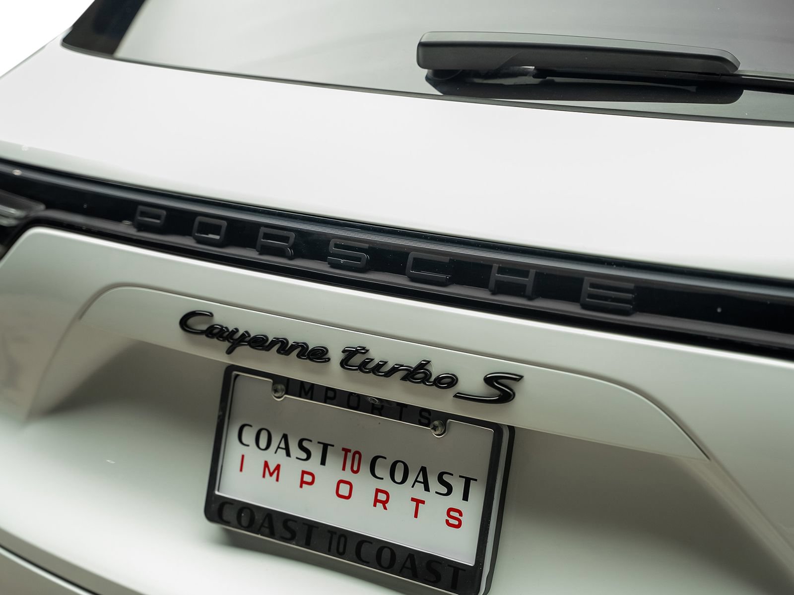 Used 2022 Porsche Cayenne Turbo S AWD/4WD image 14