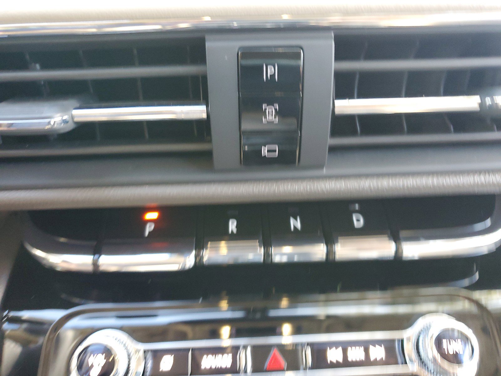 Used 2020 Lincoln Corsair FWD image 25