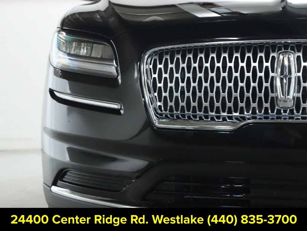Used 2023 Lincoln Nautilus Reserve AWD/4WD image 7