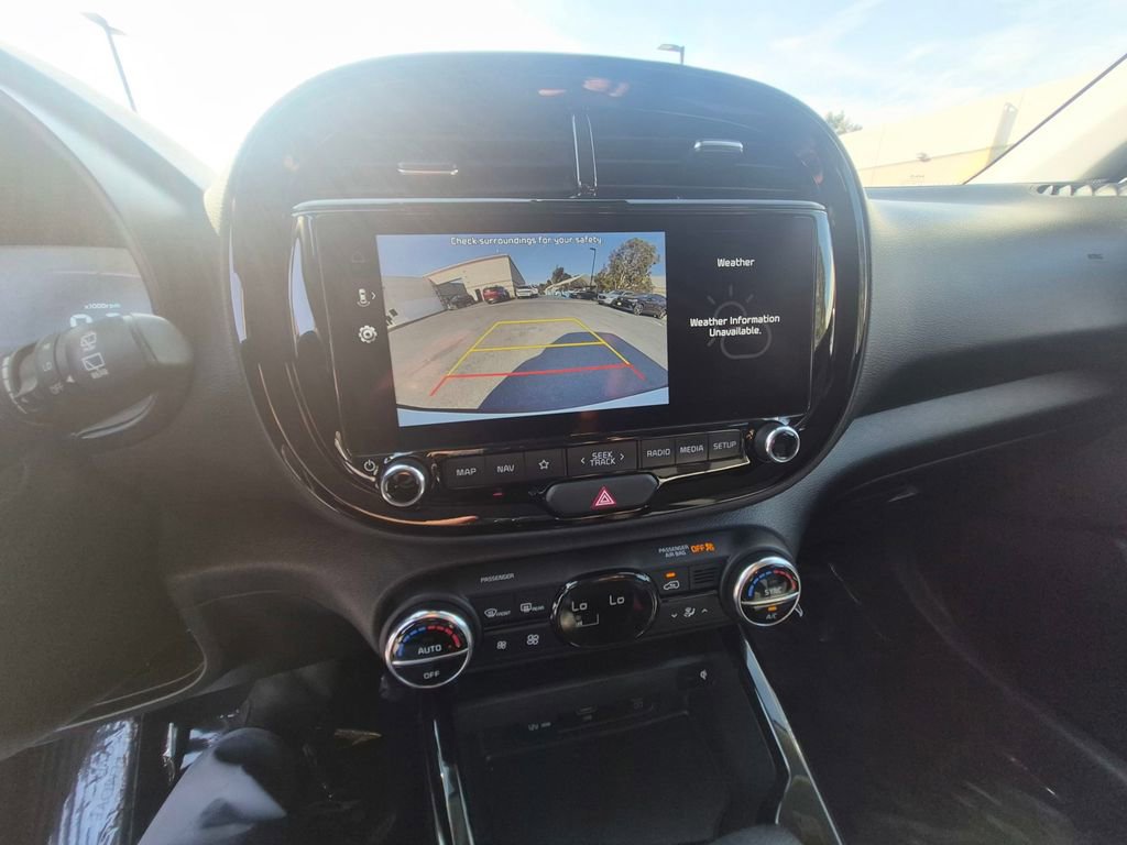 Used 2023 Kia Soul S image 23