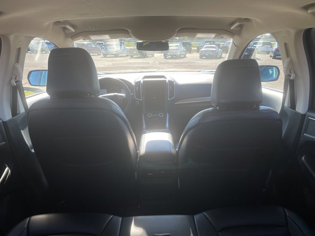 Used 2024 Ford Edge SEL image 15