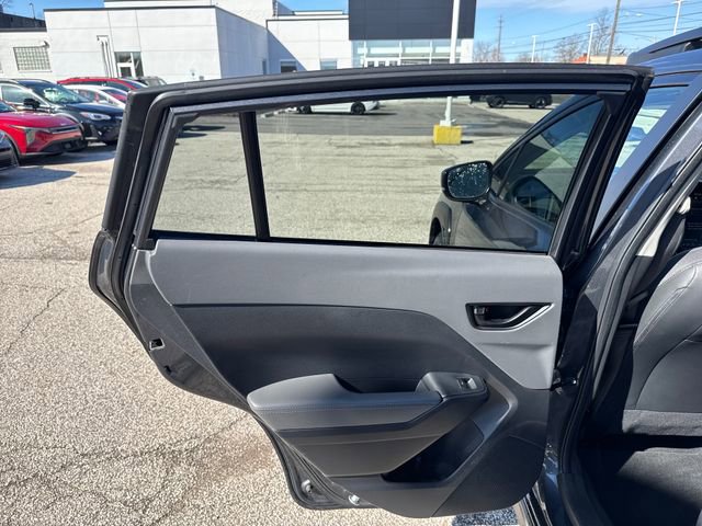 Used 2024 Subaru Crosstrek 2.0i Premium image 16