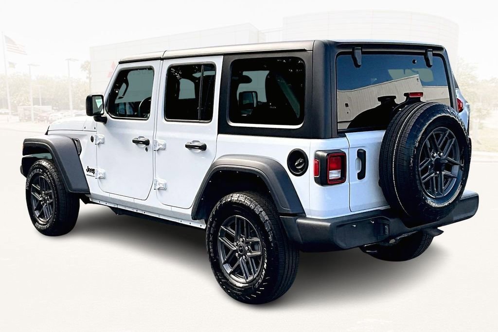 Used 2024 Jeep Wrangler Sport S image 4