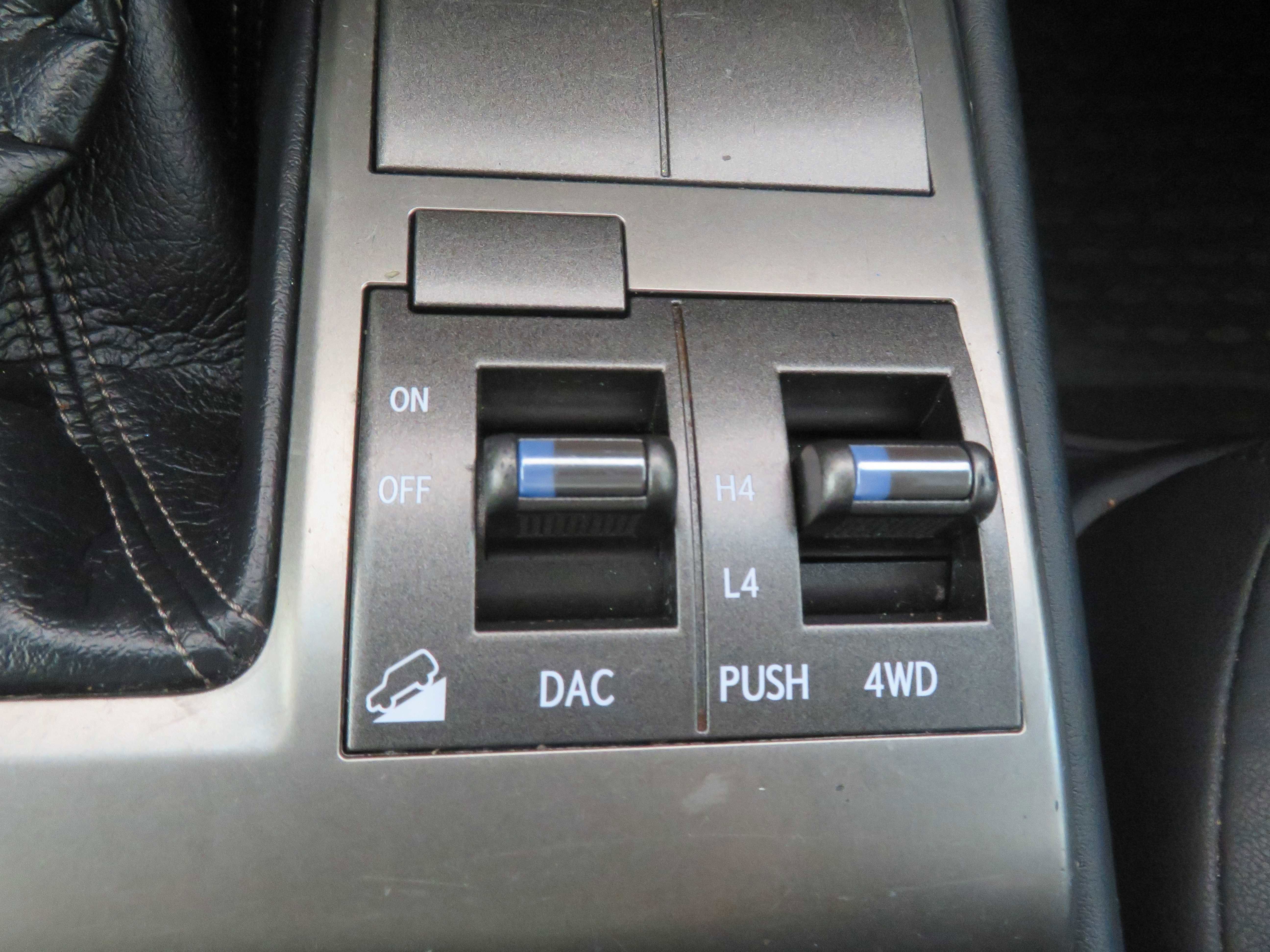 Used 2017 Lexus GX 460 w/ Navigation Package image 43