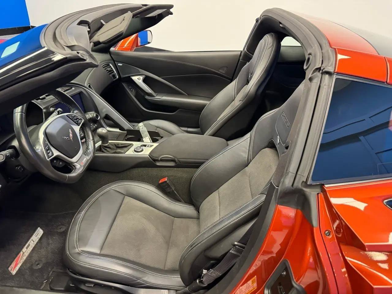 Used 2016 Chevrolet Corvette Z06 w/ 2LZ Preferred Equipment Group RWD image 14