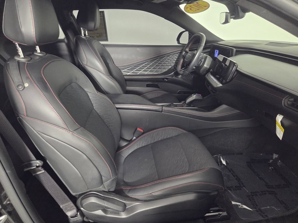 Used 2025 Dodge Charger Daytona R/T w/ Quick Order Package 25M R/T AWD/4WD image 33