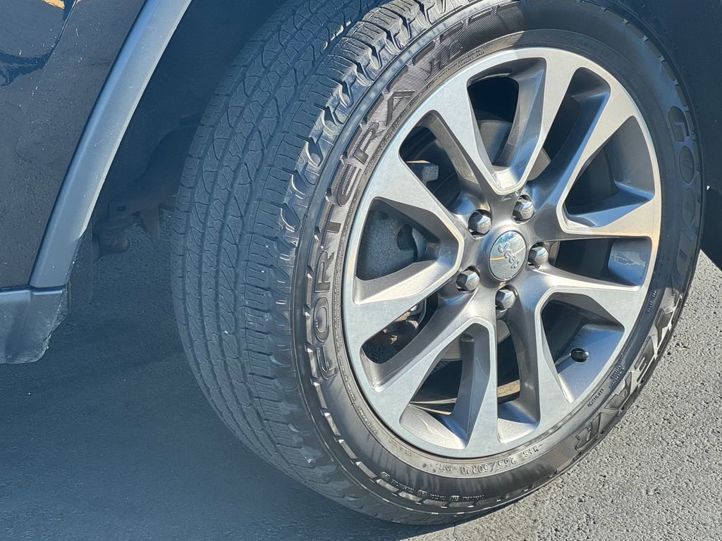 Used 2018 Jeep Grand Cherokee Limited w/ Luxury Group II AWD/4WD image 9