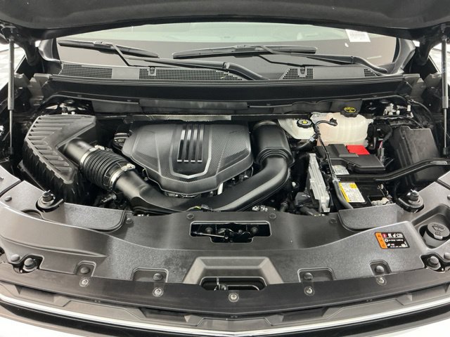 Used 2025 Chevrolet Traverse LT FWD image 32