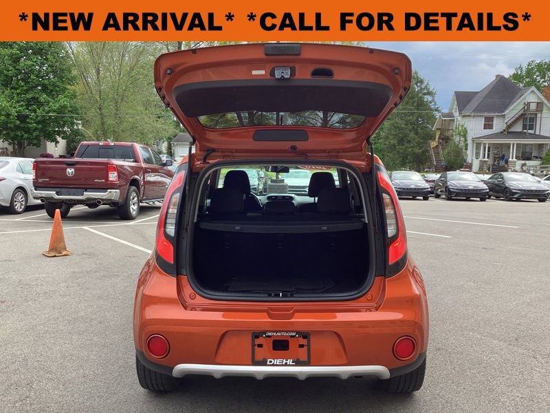 Used 2018 Kia Soul + FWD image 10