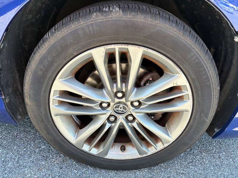 Used 2015 Toyota Camry SE image 17
